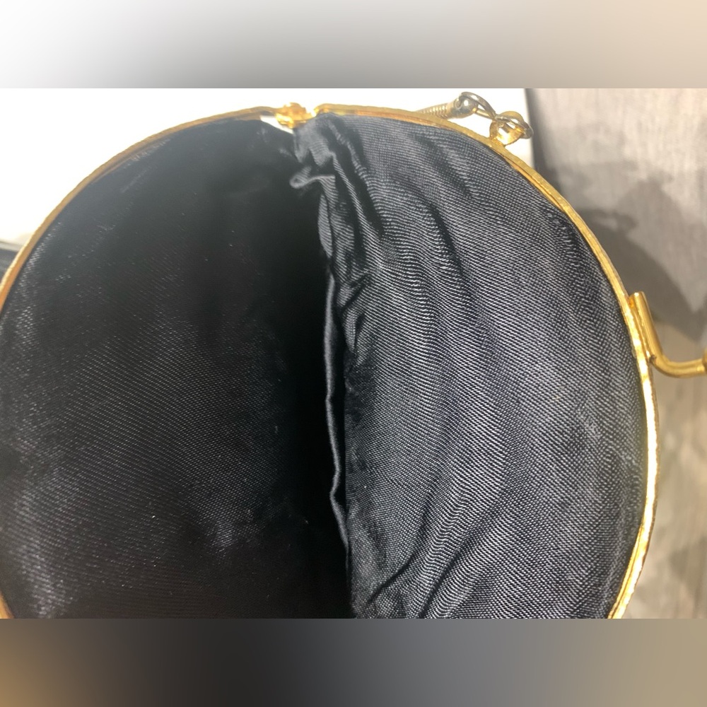 5 Vintage Purses 2 Rectangular 1 Round - image 8